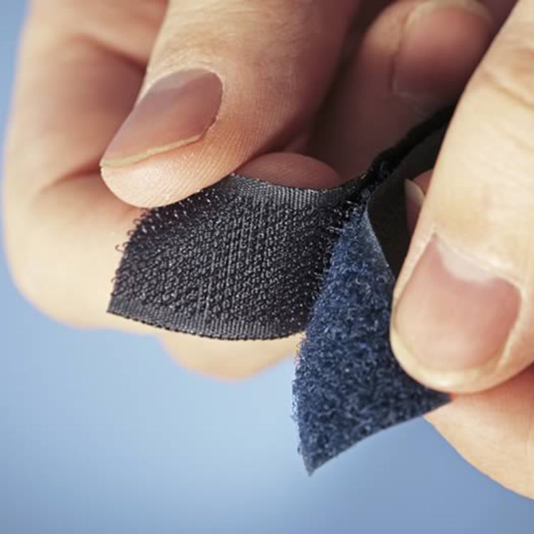 Klittenband Back to Back